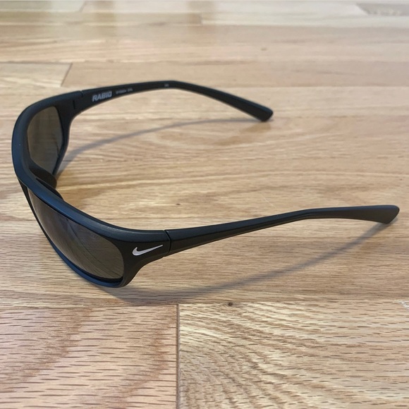 Nike polarized sunglasses RABID EV0604 - Picture 6 of 10